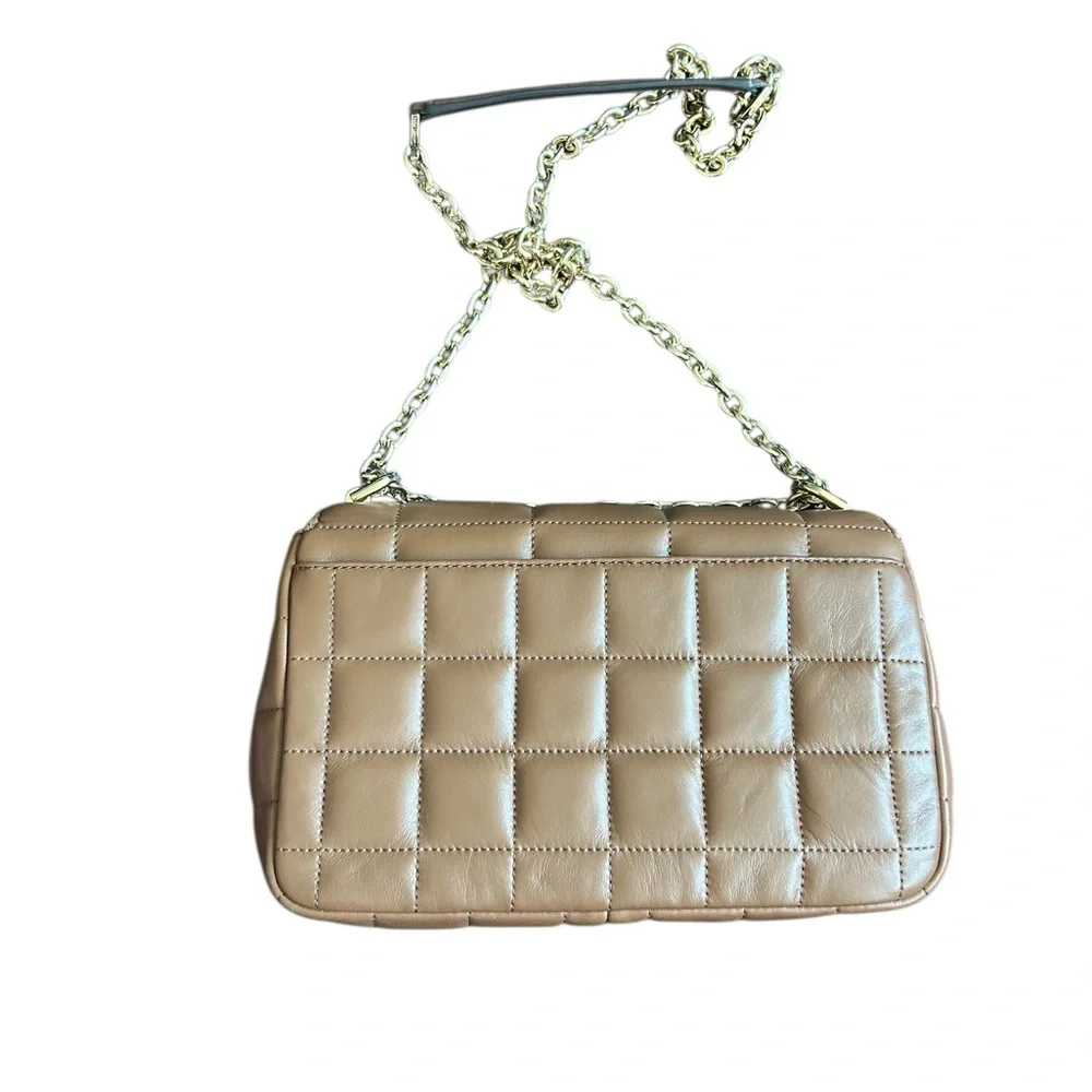MICHAEL MICHAEL KORS SoHo Large Quilted Leather‎ Shoulder Bag Camel Tan